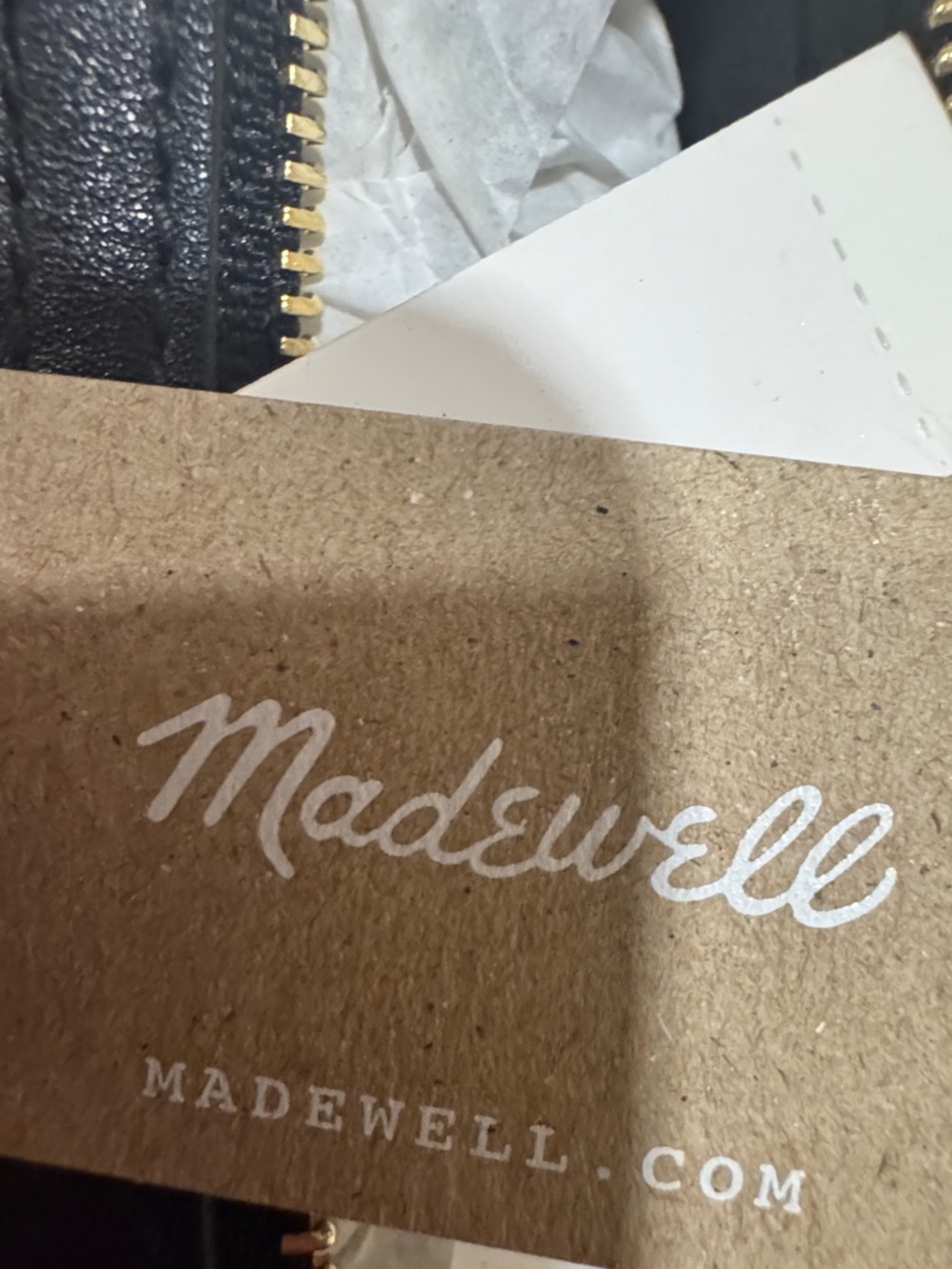 Madewell Black Crescent Shoulder Bag - Sleek Everyday Style - Picture 2 of 2